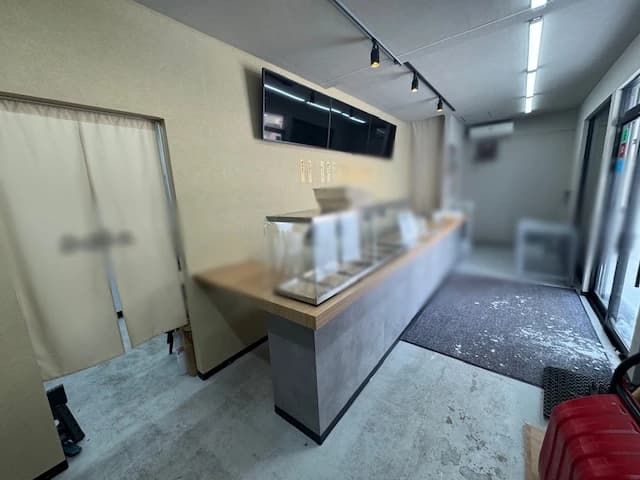 店舗間口の広い1階路面店